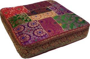 orientalisches-eckiges-patchwork-kissen-sitzkissen-bodenkissen-baumwollfuellung-rot-patchwork-26179.jpg