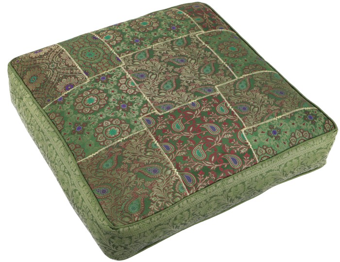 poduszka-podłogowa-zielona-indyjska-patchwork-50x50