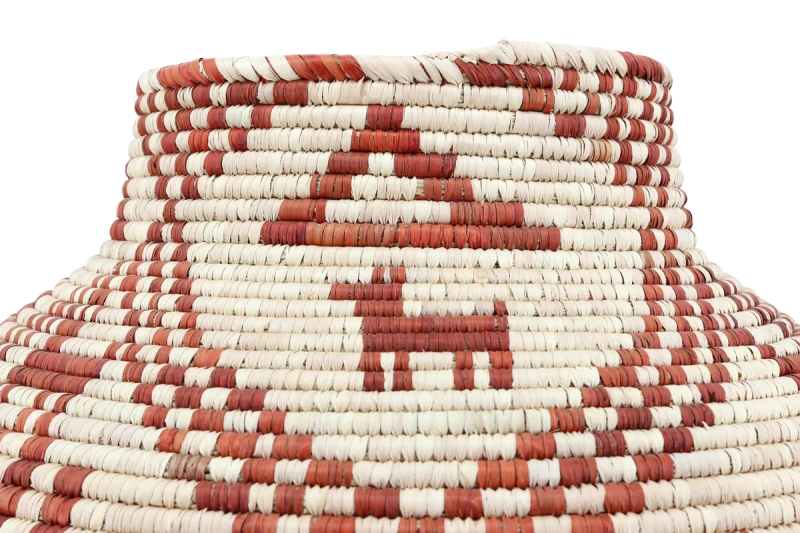 wazon-dekoracja-na-susz-dużą-donicę-wyplatany-z-liści-palmy
